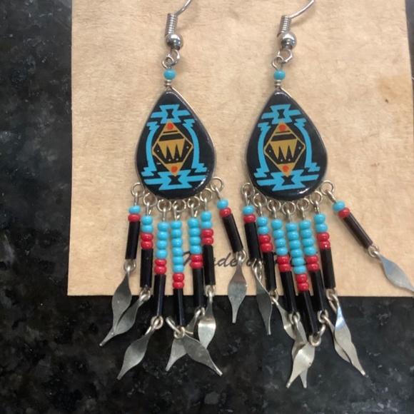 Beaded Pierced Handcrafted Earrings - Picture 2 of 4